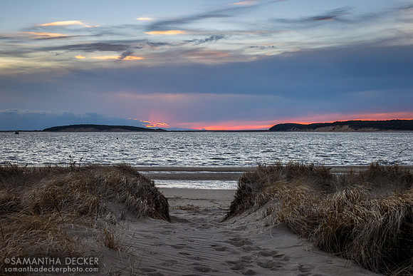 Last sunset of 2025 at Indian Neck Beach, Wellfleet, MA
