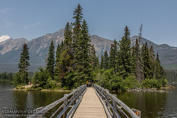 Pyramid lake, Jasper National Park