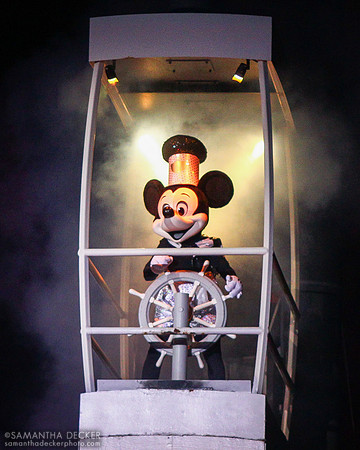 Fantasmic!, Disney's Hollywood Studios