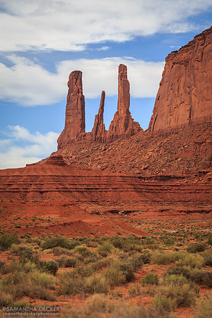 Three Sisters, Monument Valley