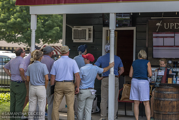 Folks watching Next win the Birdstone S. on TV