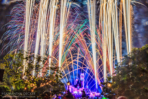 Magical Fireworks, Disneyland Park