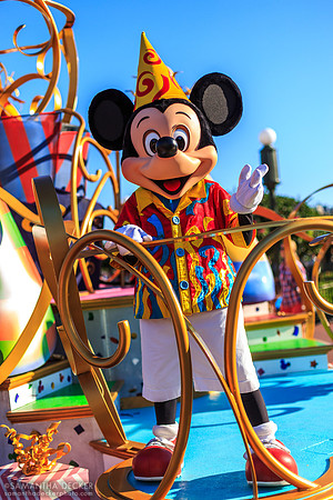 Mickey Mouse, Movie It! Shake It! Celebrate It! Street Party, Magic Kingdom