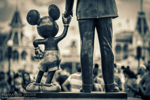 Partners Statue, Magic Kingdom