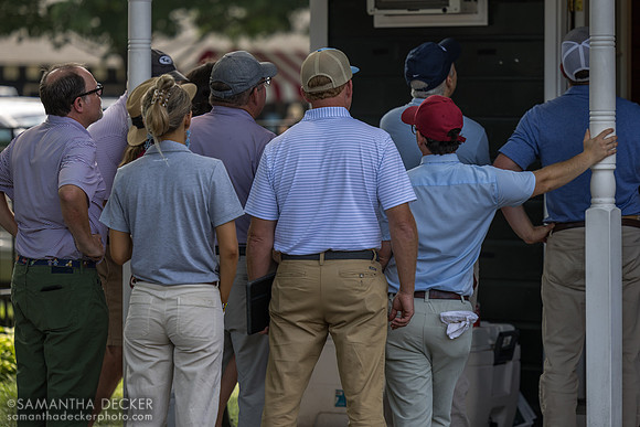 Folks watching Next win the Birdstone S. on TV
