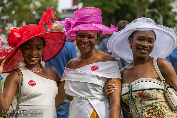 Sydney MacArthur, Rhonda Osborne, and Nubia Phillips looking fashionable in the paddock