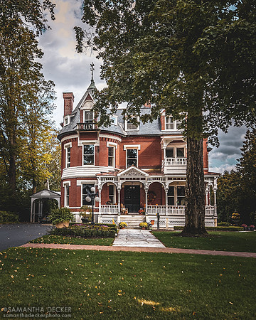 Home on North Broadway in Saratoga Springs, NY