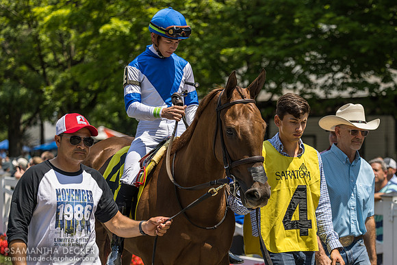 Dare to Breeze w/Tyler Gaffalione win R1