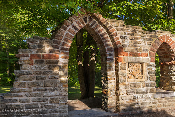 Abbey Ruins, Mackenzie King Estate