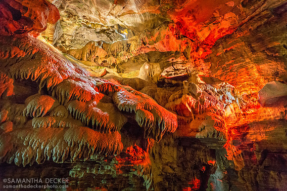 Deep in Cave, Howe Caverns, 2018