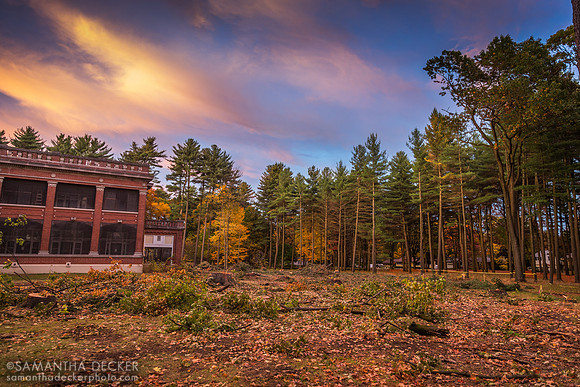 Contrsuction on the Grove, October 2014.  My future living room is the two windows on the top right.  It is still a porch here.