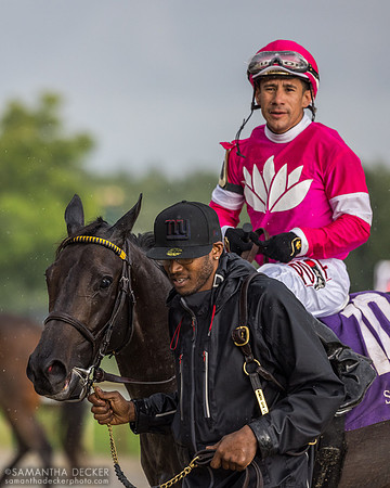 Junior Alvarado on Mascara