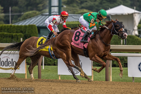 Scaramanga wins R8