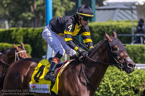 Clear Conscience wins R8