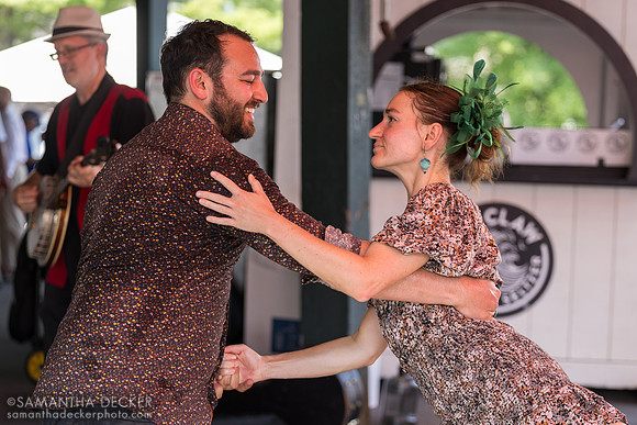 Luc Cohen-Wanis and Olya Parshina dance to Reggie's Red Hot Feetwarmers