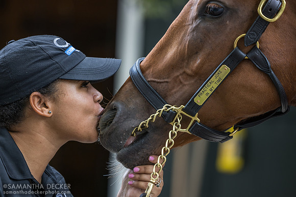 Amy Molina kisses a Practical Joke colt o/o In My Mind