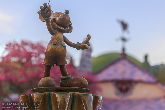 Mickey's Magical Fountain