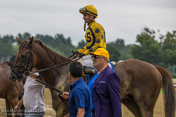 Bank Frenzy wins the Evan Shipman H.