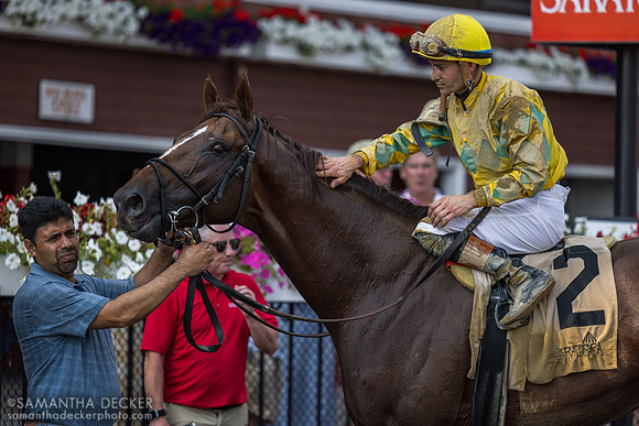 Complete Agenda wins R7