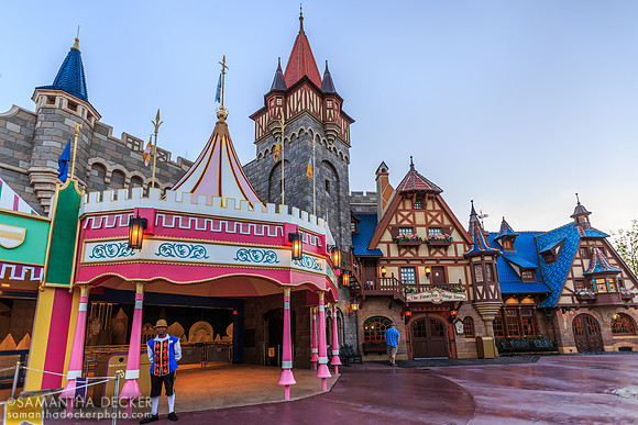 Fantasyland in the Early Morning, Magic Kingdom