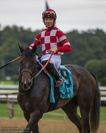 Kimchi Cat wins the Bolton Landing S.